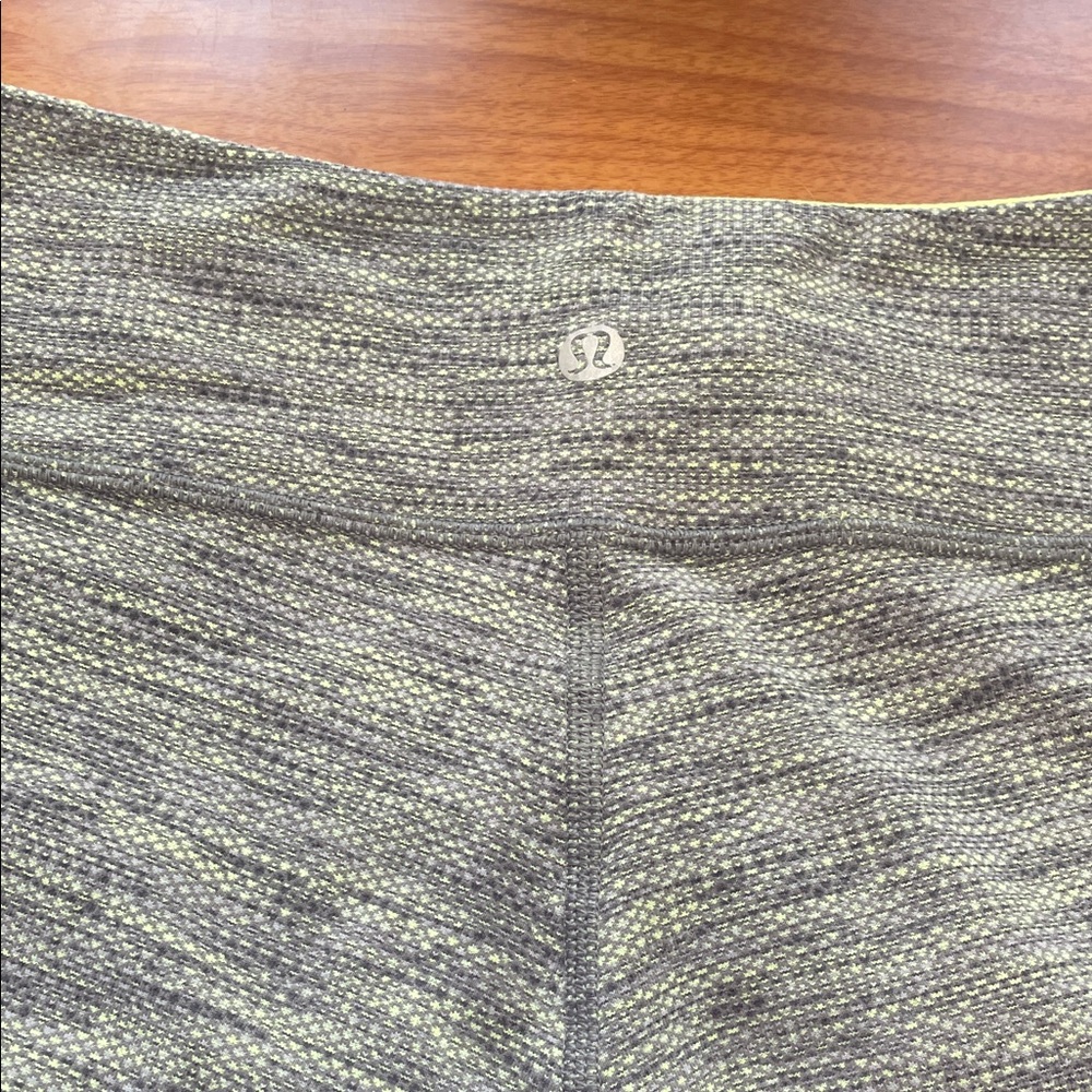 lululemon athletica Gray Marled Leggings with Yellow Fleck